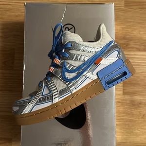 OFF-WHITE x NIKE Air Rubber Dunk Low